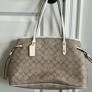Coach Signature Print Drawstring Handbag! Brand new!